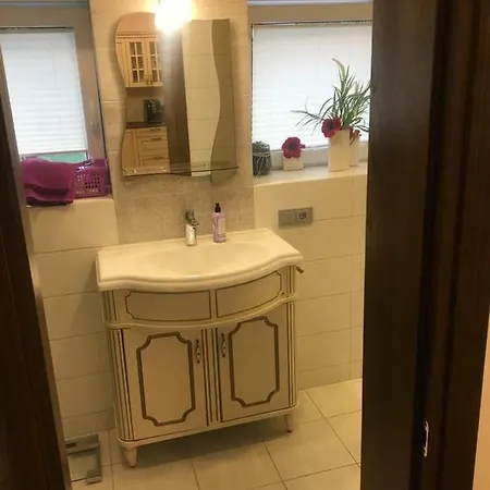 شقة Jotvingiu Apartamentai *